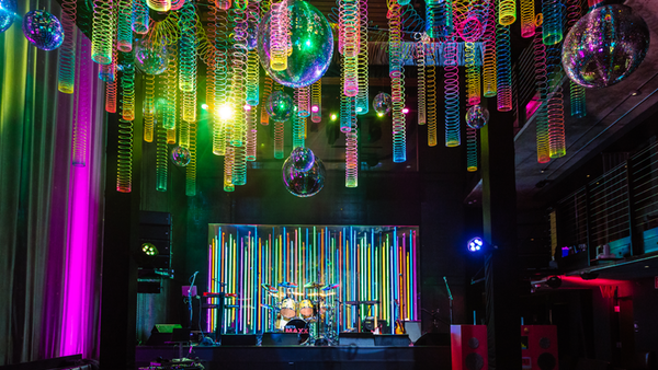 KIMPTON 80S EVENT MUSIC BOX